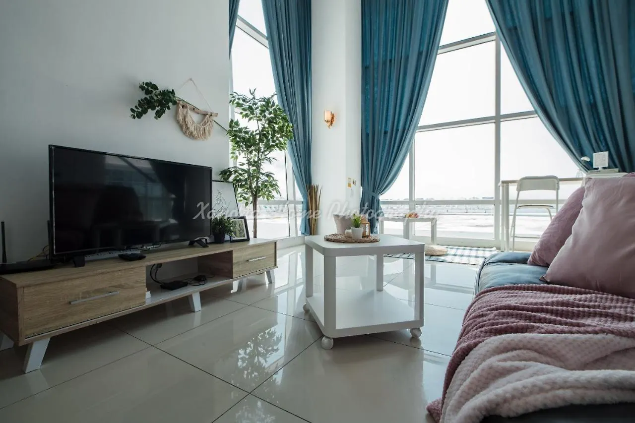 Lägenhetshotell Xandra'S Maritime Suite George Town Malaysia